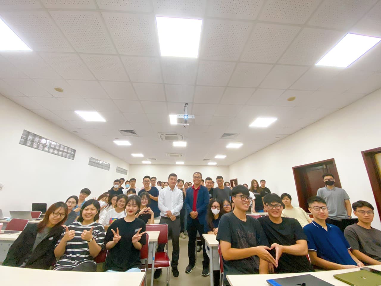 Khởi nghiệp khí hậu - hành trình xanh ESG với CEO của Nuoa.io