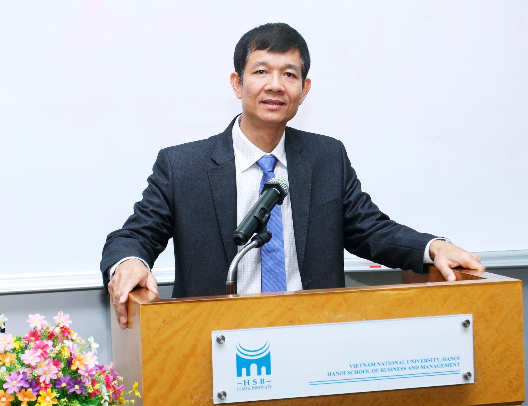 Hội đồng Khoa học và Đào tạo – Khoa Quản trị và Kinh doanh nhiệm kỳ 2016 -2021