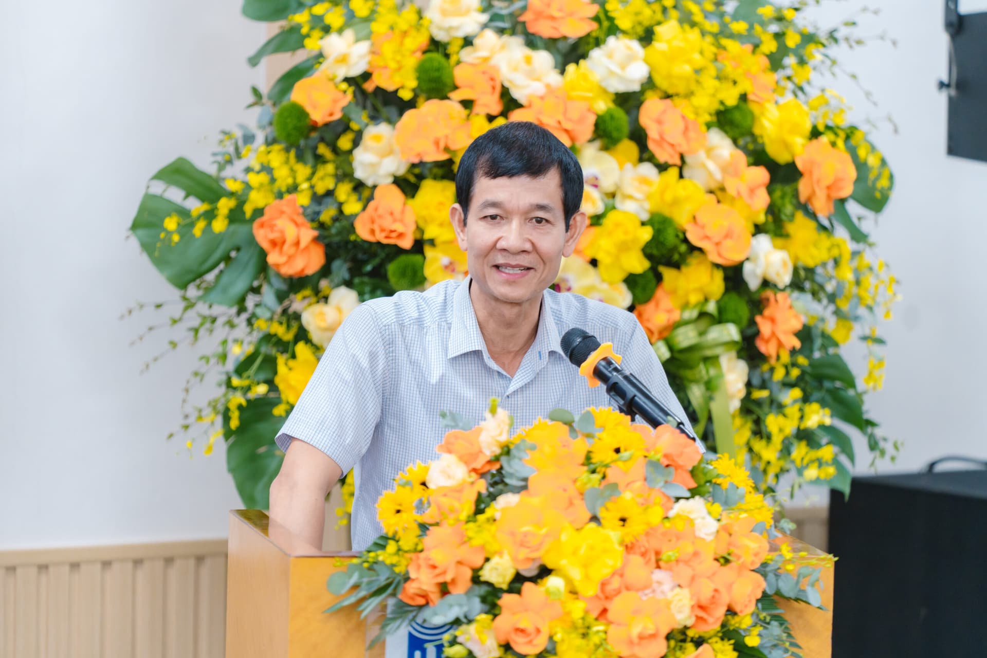 Lễ Kỷ niệm Ngày Hội Cựu sinh viên (AC - HSB) và Chào mừng Ngày Nhà giáo Việt Nam 20/11