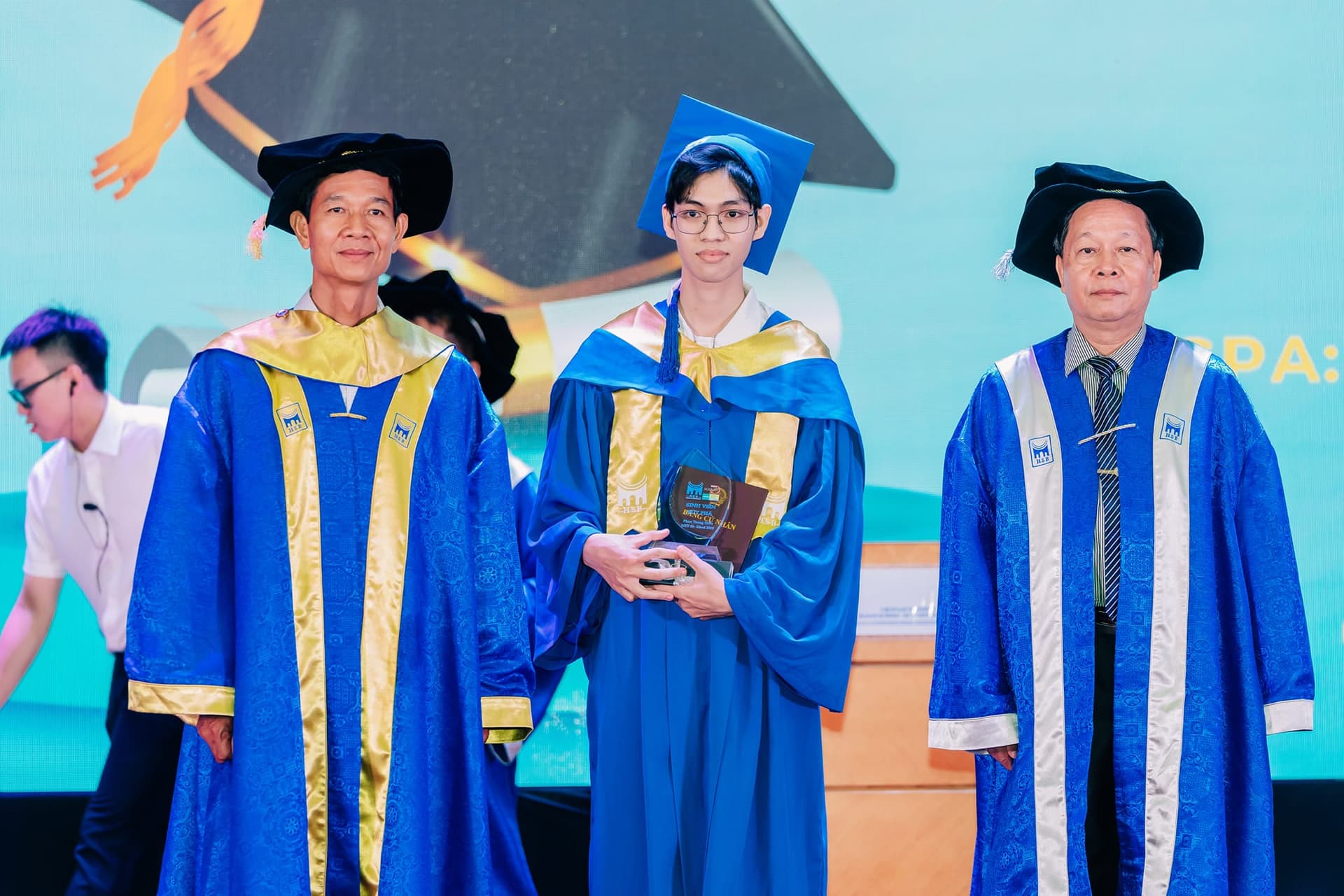 Kinh nghiệm chinh phục 2 học bổng toàn phần tại Hàn Quốc của cậu sinh viên Nghệ An “Tập trung vào chính mình thay vì so sánh với người khác”